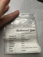 Amethyst Trilliant 20x20x12mm 20.44ct