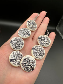 Ivory Glass Tree of Life Disc Bead Strand – Black Floral Design