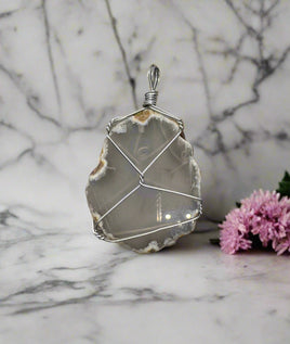 Wire-wrapped Agate Pendant
