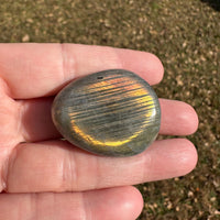 Labradorite Palmstone #24