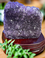 Amethyst Cut Base with Stand