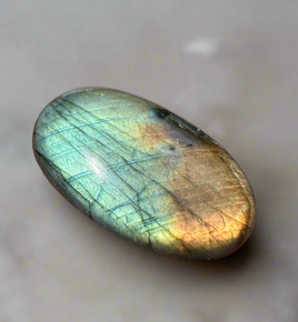 Oval Labradorite Cabochon 15a