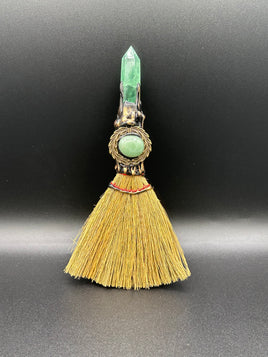 Green Fluorite & Aventurine Witch Broom – Crystal Altar Décor