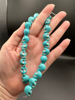 Turquoise-Style Skull Bead Strand – Carved Skull & Round Beads for Jewelry Making