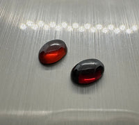 Mozambique Garnet 6x4mm Oval Cabochon