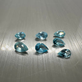 Apatite 4×2.5mm Pear Cut
