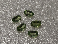 Peridot 5x3mm Oval Cut