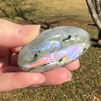 Labradorite Palmstone #32