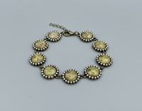 Round Acrylic Style Metal Bracelet