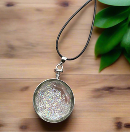 Glass Pendant with Movable Aurora Borealis Pieces