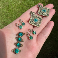 Set of (10) Pendants/Components