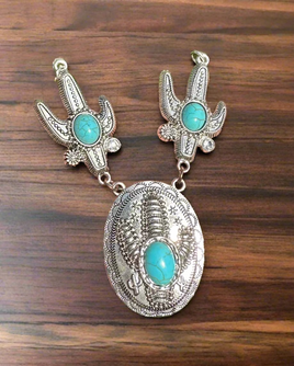 South Western Double Accessory Focal Pendant